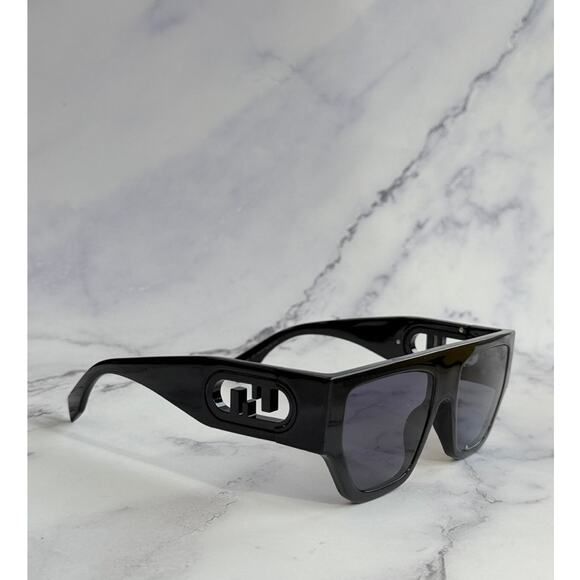 NEW Fendi FE40108U O'Lock Black Flat Top Sunglasses